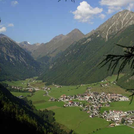 B&B Hotel Alpenrose Rooms & Apartments Valles Esterno foto