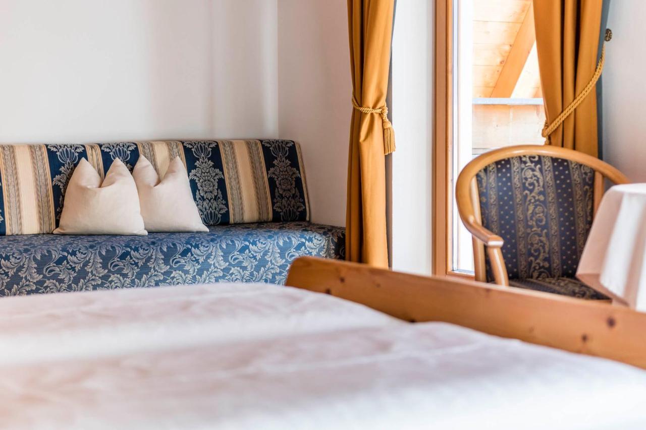 B&B Hotel Alpenrose Rooms & Apartments Valles Esterno foto