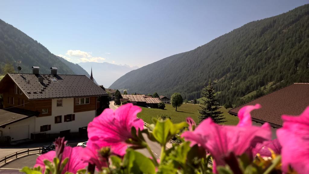 B&B Hotel Alpenrose Rooms & Apartments Valles Esterno foto
