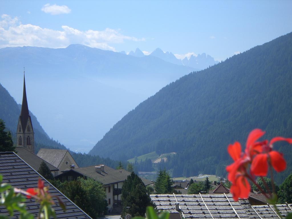 B&B Hotel Alpenrose Rooms & Apartments Valles Esterno foto
